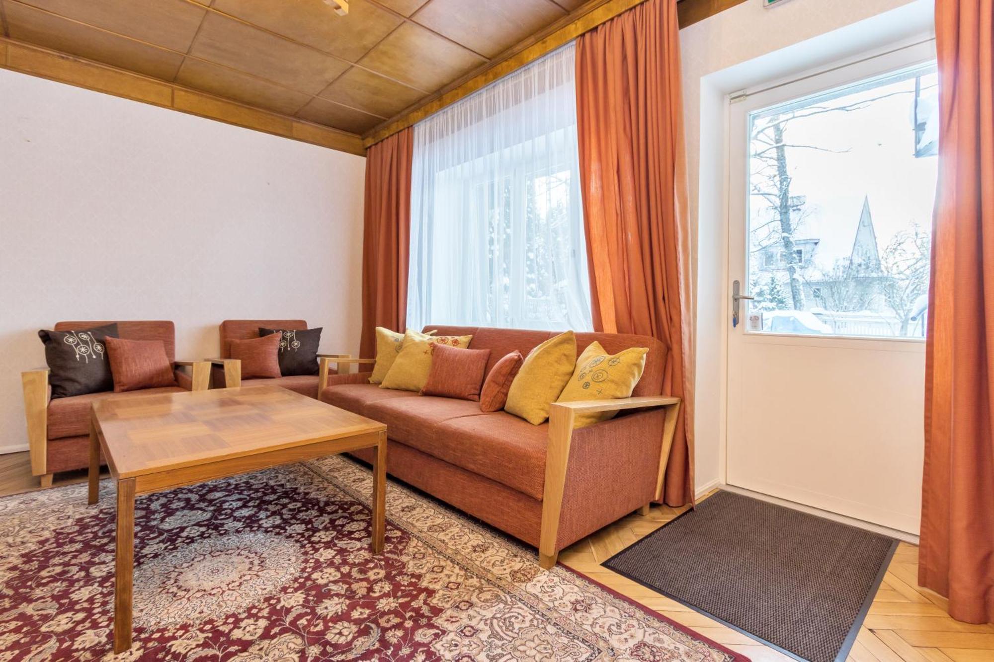 Kadriorg By Rikas Hotels Tallinn Buitenkant foto